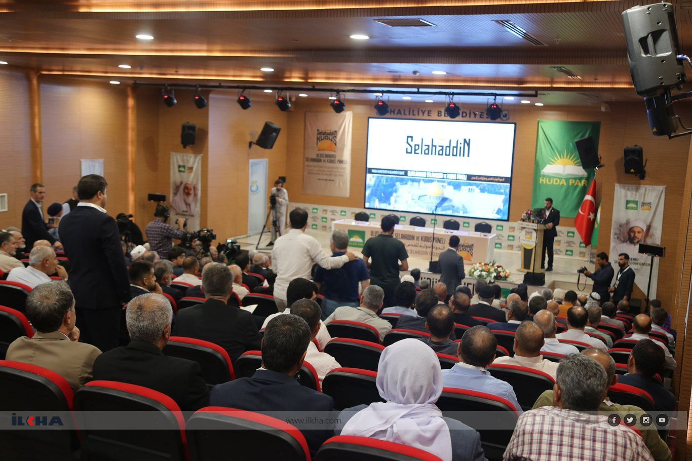 HÜDA PAR hosts international panel on Jerusalem, Al-Aqsa and Gaza in Şanlıurfa