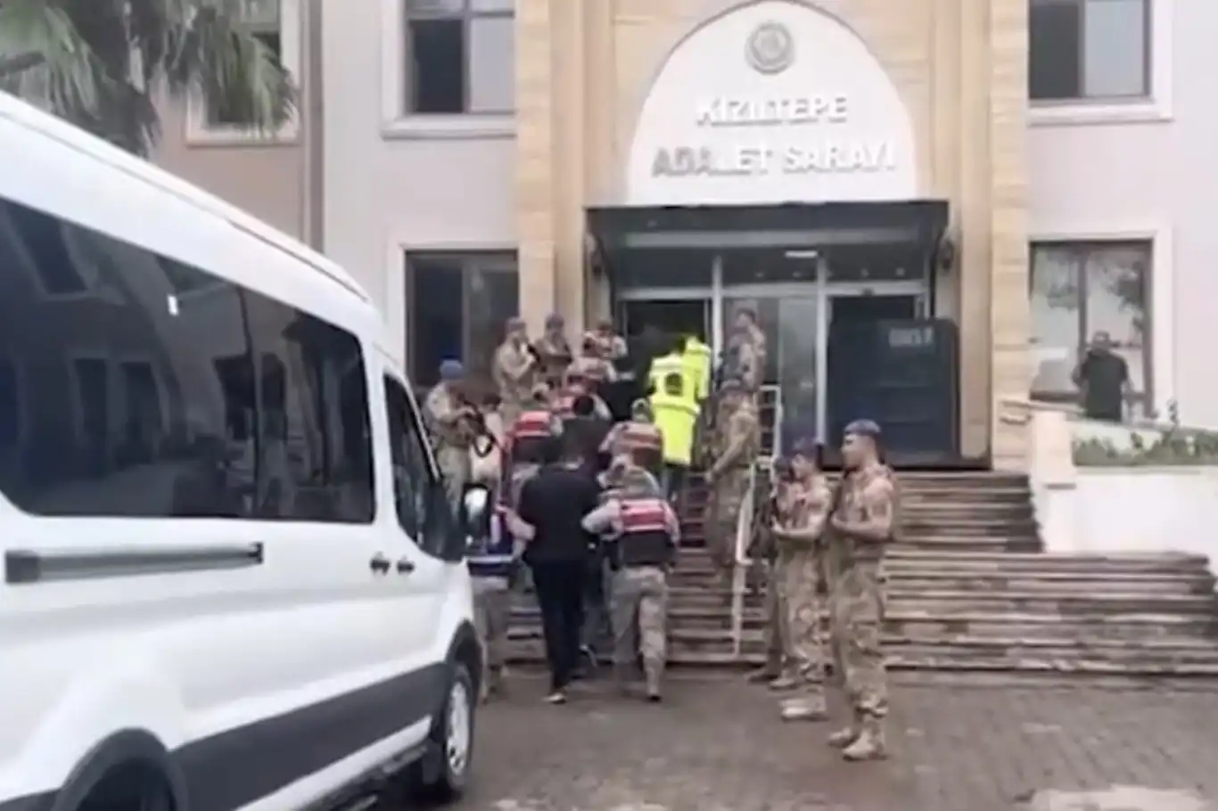 Mardin merkezli 10 ilde dolandırıcılık operasyonu: 6 tutuklama