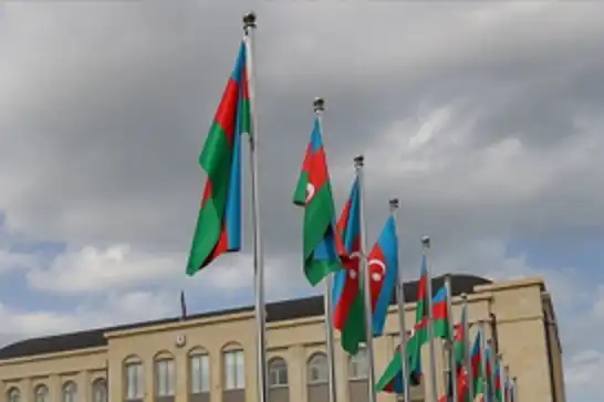 Azerbaycanê 31 kesên ji Tirkiyeyê wekî mirovên ku nayên xwestin îlan kir