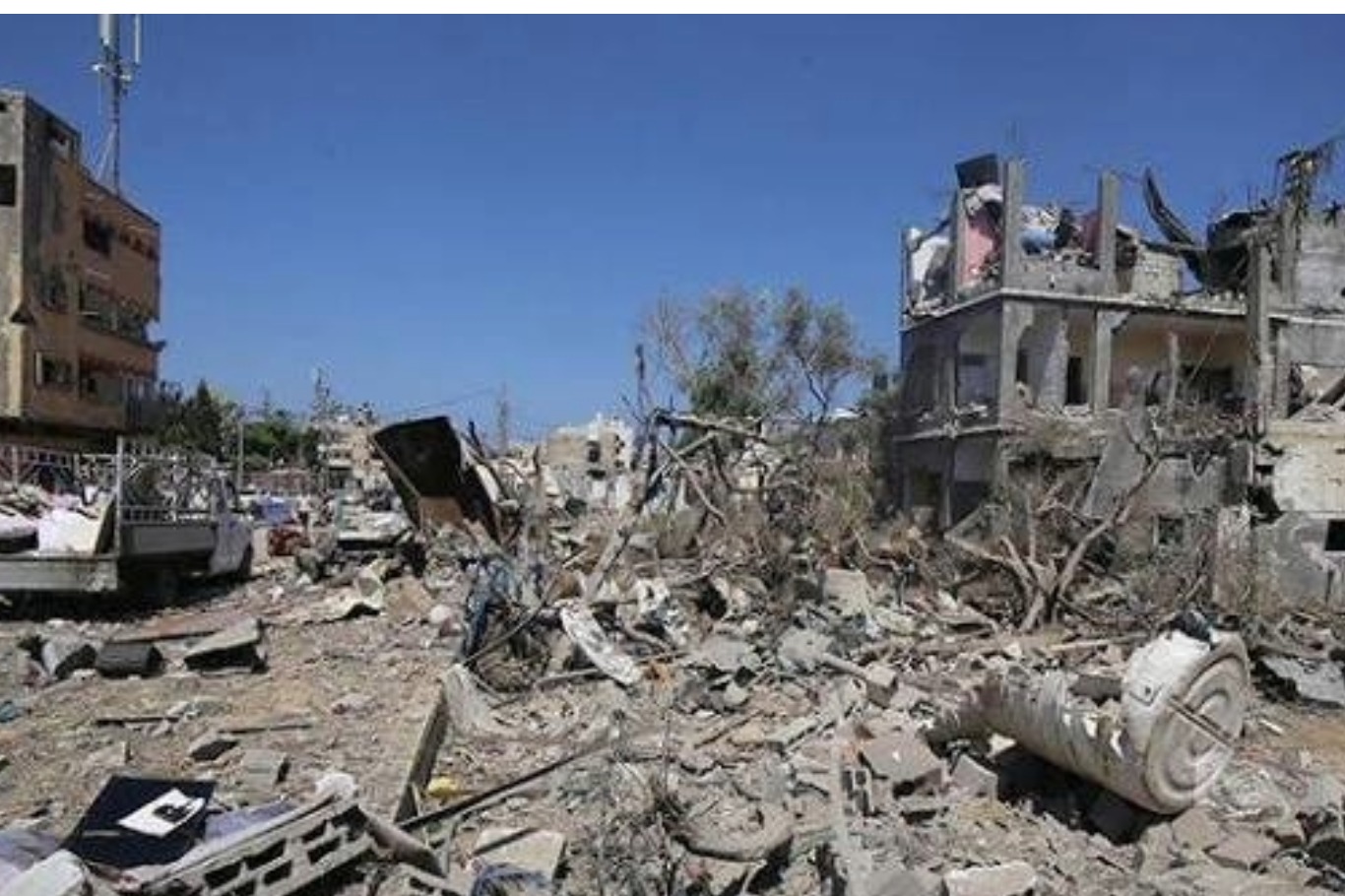 وزارة الصحة بغزة: ارتفاع عدد شهداء العدوان الإسرائيلي إلى 74494 شهيداً