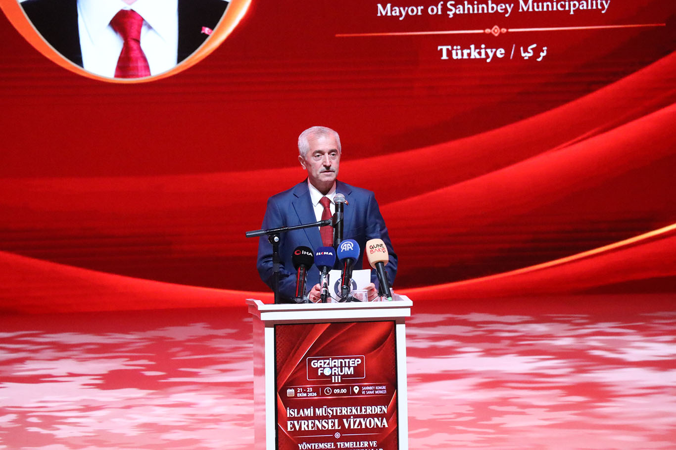 Şahinbey Belediye Başkanı Mehmet Tahmazoğlu