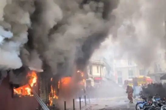 Paris'te yarın yapılmasın planlanan öğrenci protestosu yasaklandı
