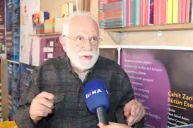 Tarihçi-Yazar Sırma'dan ailelere çağrı: Çocukları telefona değil, kitaba yönlendirin
