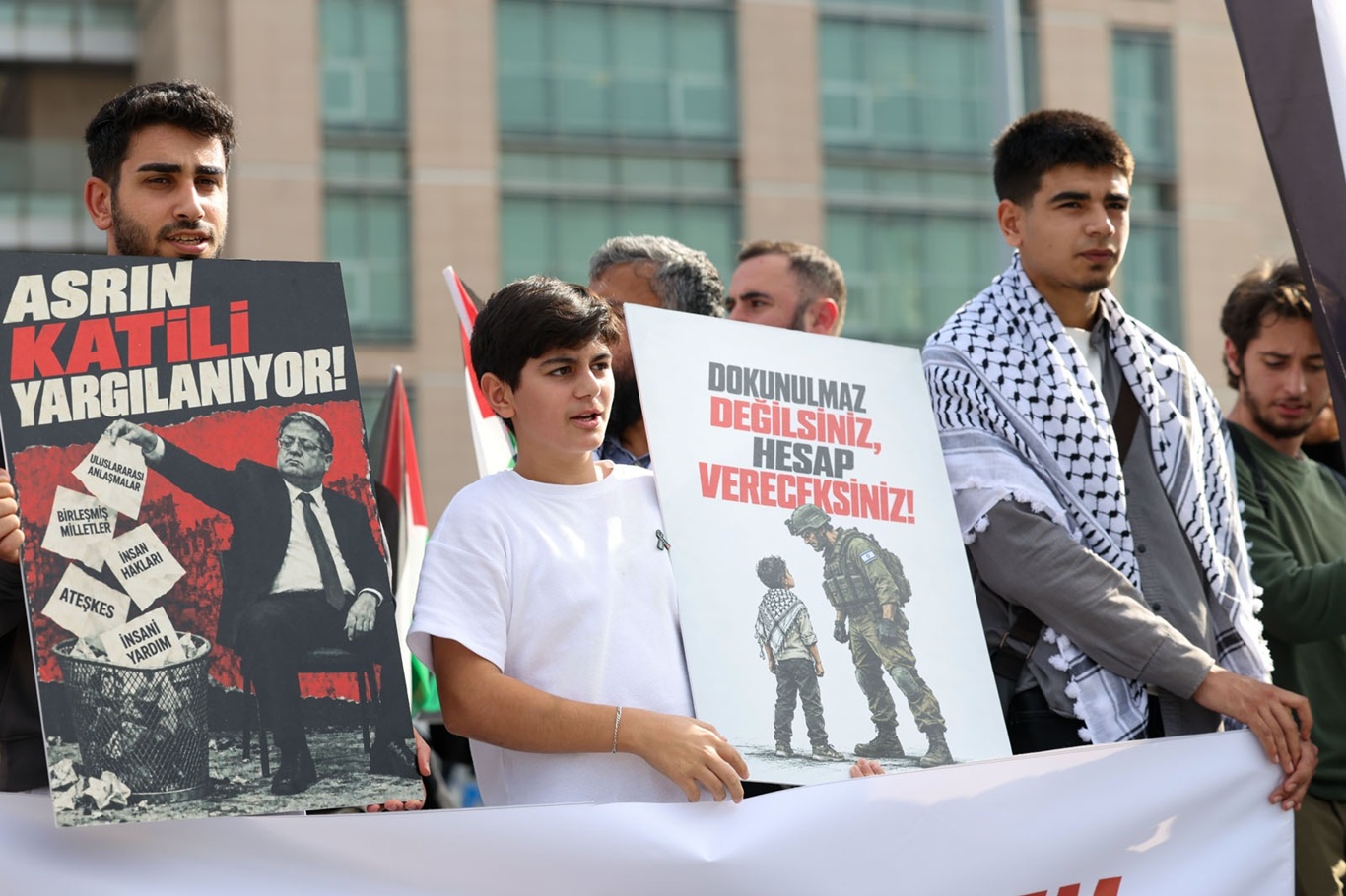 İşgal rejimine karşı açılan davalar İstanbul'da görülmeye başlandı