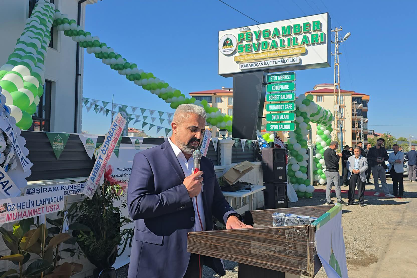 Hayırsever iş insanı Özcan Gül
