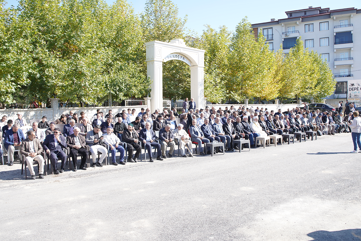 Karakoçan Peygamber Sevdalıları Eğitim ve Gençlik Merkezi görkemli törenle açıldı