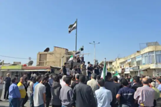 Gelên Sûrîyeyê li dijî êrîşên îşxalker a li ser welatê xwe nerazîbûn nîşan dan