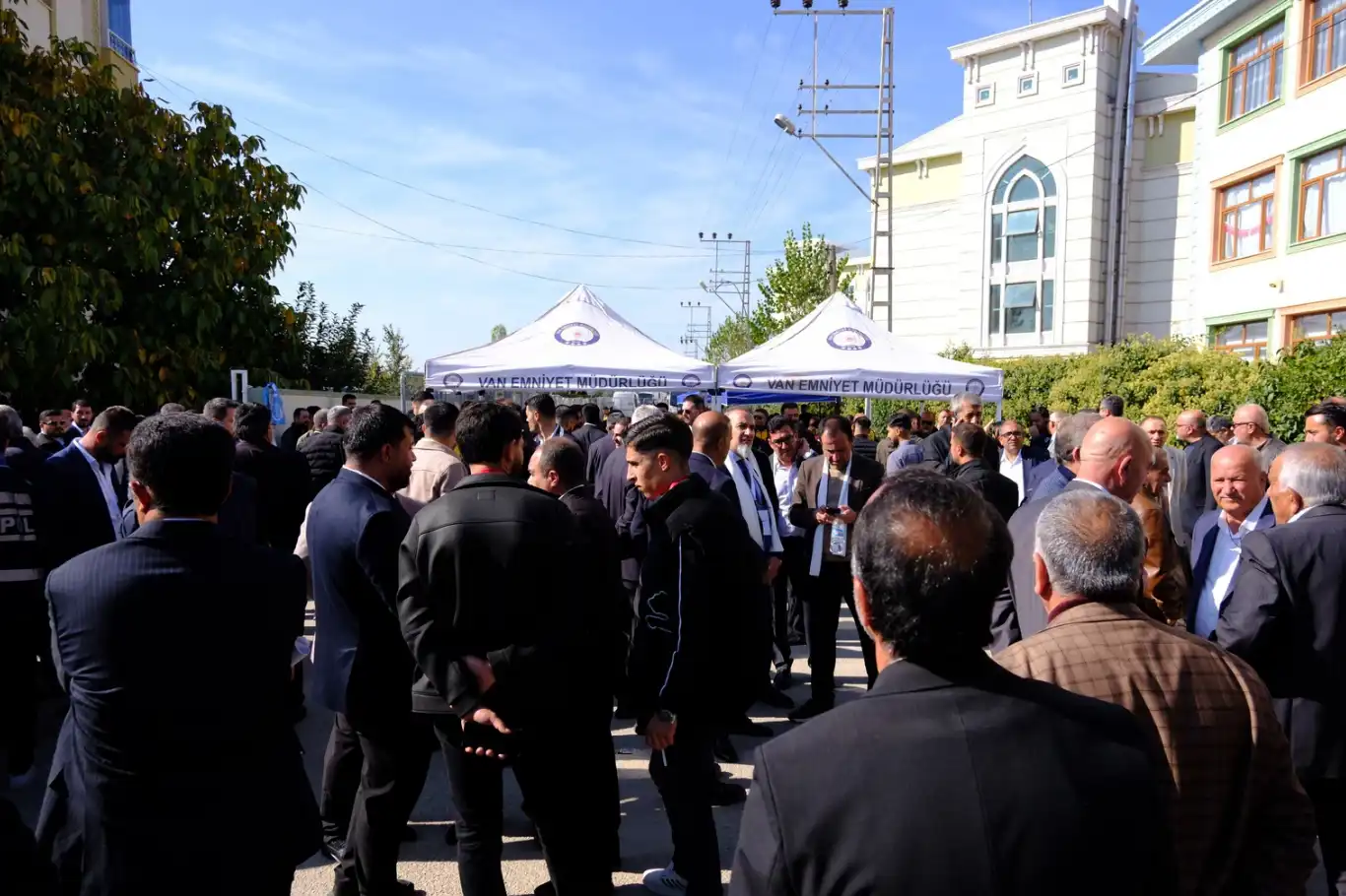 Van TSO başkanlık seçimleri başladı: 4 aday yarışıyor