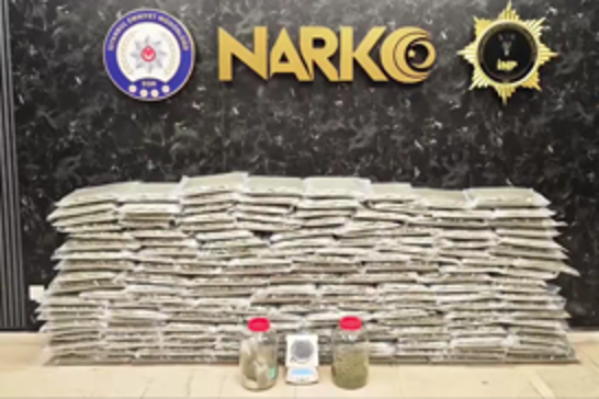 İstanbul ve Kocaeli’de 100 kilo skunk ele geçirildi
