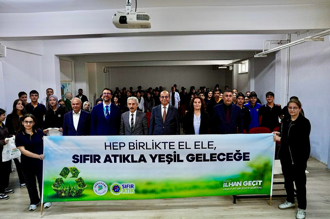 Yeşilyurt'ta öğrencilere sıfır atık ve iklim değişikliği eğitimi