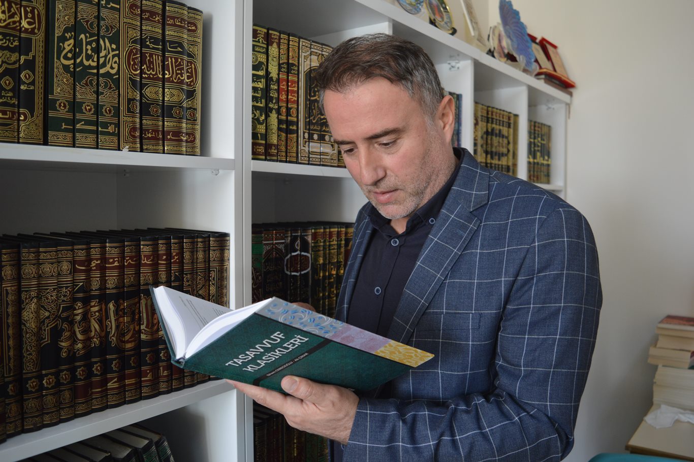 Doç. Dr. Sevgili: Tarikatları hedef alarak İslam'ın görünürlüğünden rahatsızlık duyuyorlar