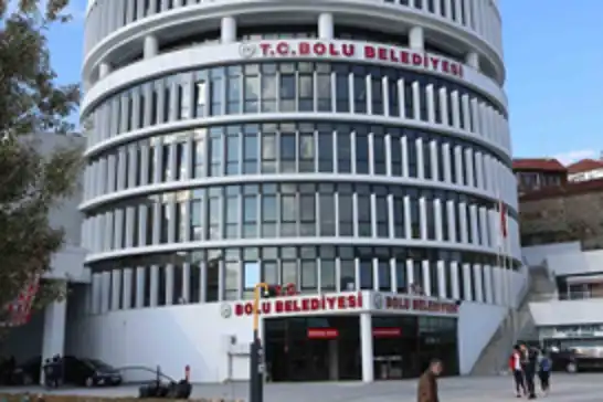 Bolu Belediyesine rüşvet ve ihale soruşturması: 3 tutuklama