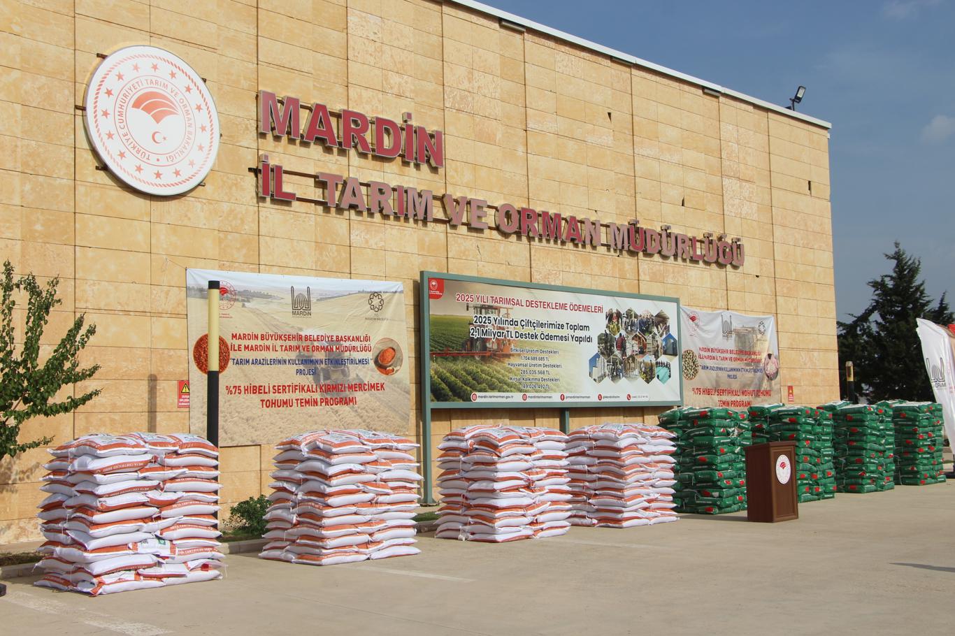 Mardin’de 668 çiftçiye yüzde 75 hibeli mercimek ve nohut tohumu dağıtıldı