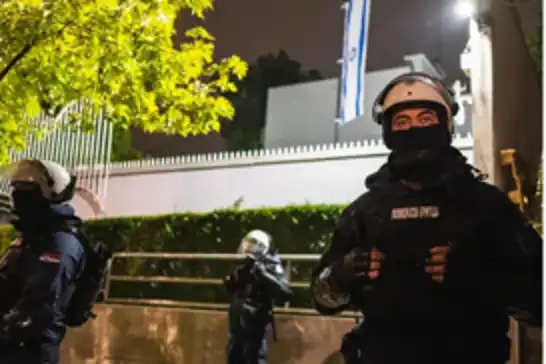 هجوم بالسلاح الأبيض على السفارة الإسرائيلية في بلغراد وطعن حارسها