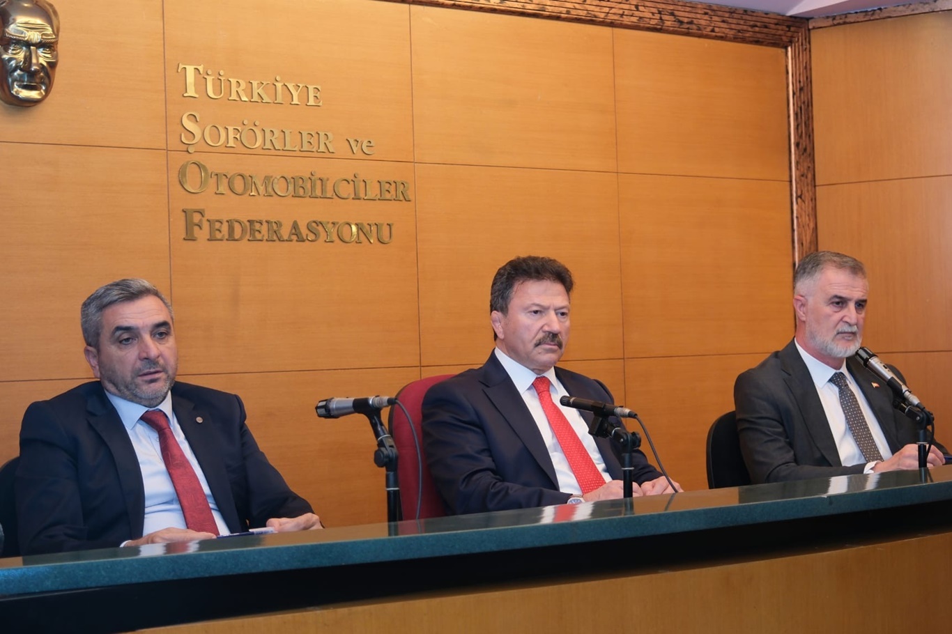 TŞOF'ta korsan taşımacılıkla mücadele ve hukuki süreç değerlendirildi