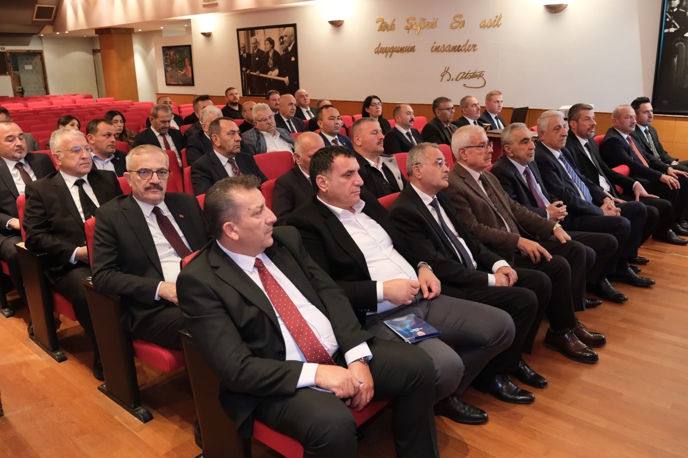 TŞOF'ta korsan taşımacılıkla mücadele ve hukuki süreç değerlendirildi