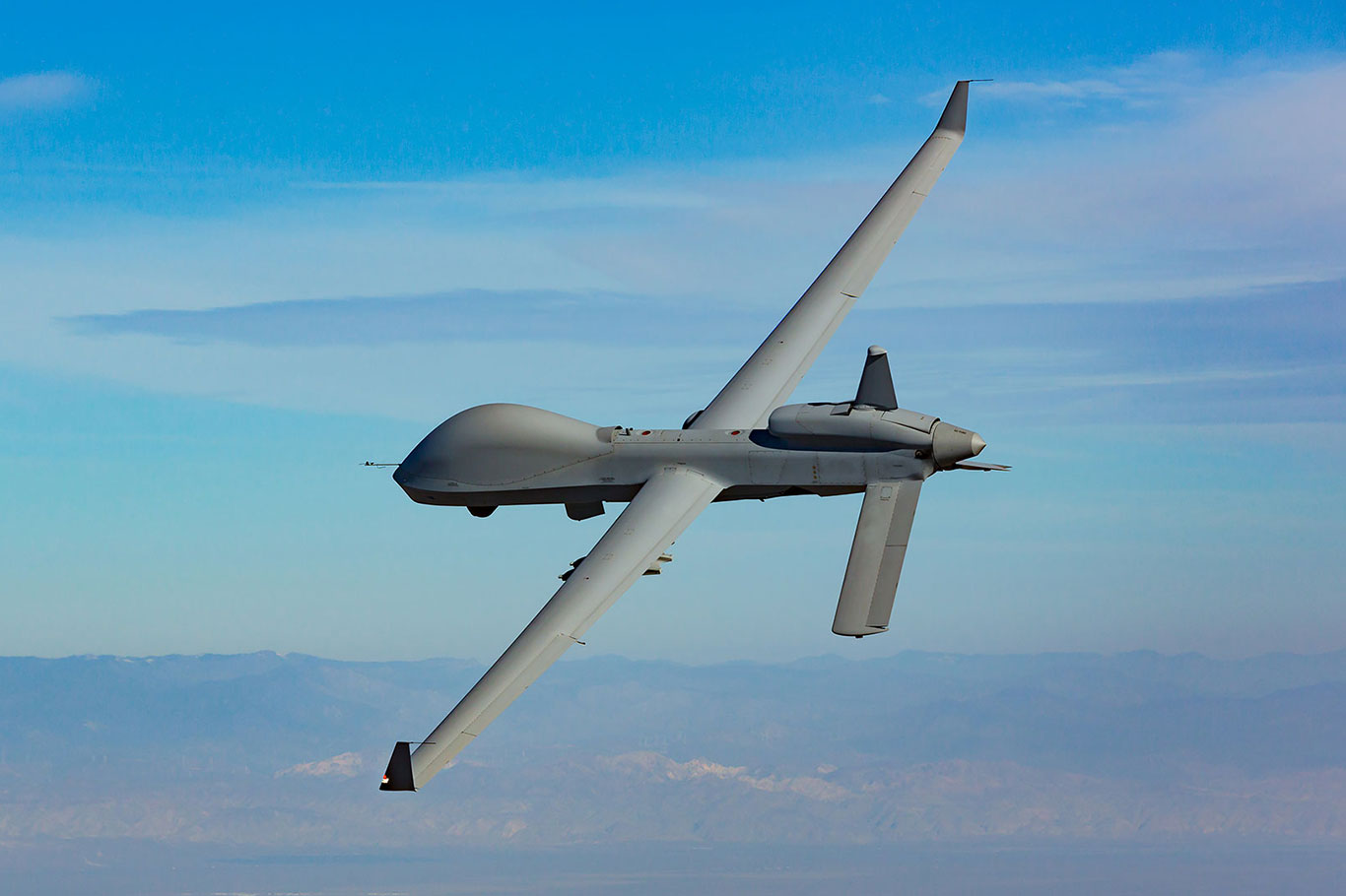 سرنگونی پهپاد MQ-1 در تنگه هرمز