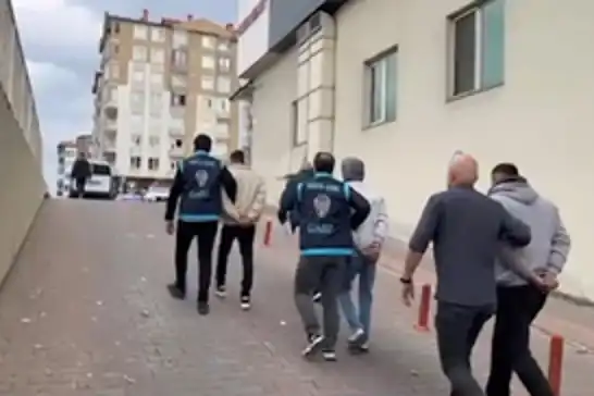 Kayseri’de iş yeri saldırısına ilişkin 4 şüpheli yakalandı: Bir tutuklama