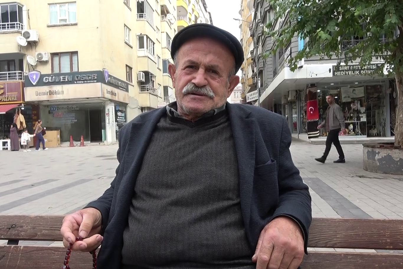İsmini vermek istemeyen Emekli