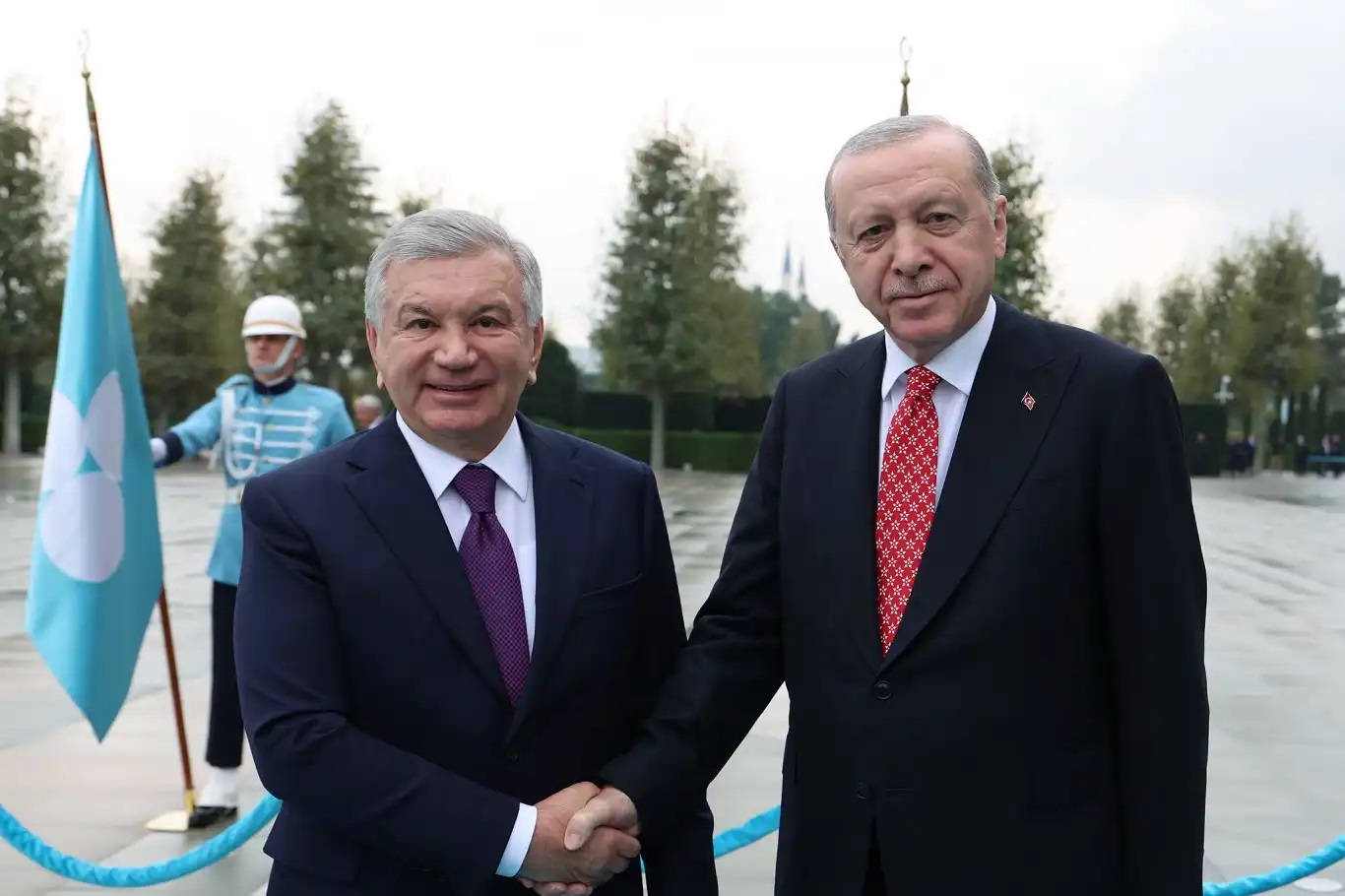 أردوغان يلتقي نظيره الأوزبكي في أنقرة