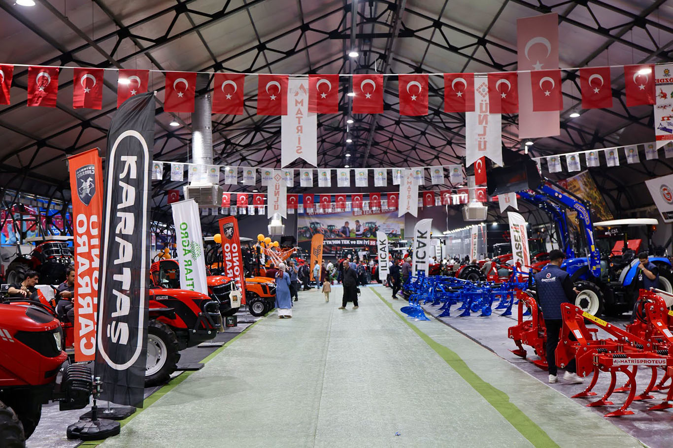 Belediye Başkanı Ulutaş, Tarım Fuarı'nda sektör temsilcileriyle bir araya geldi