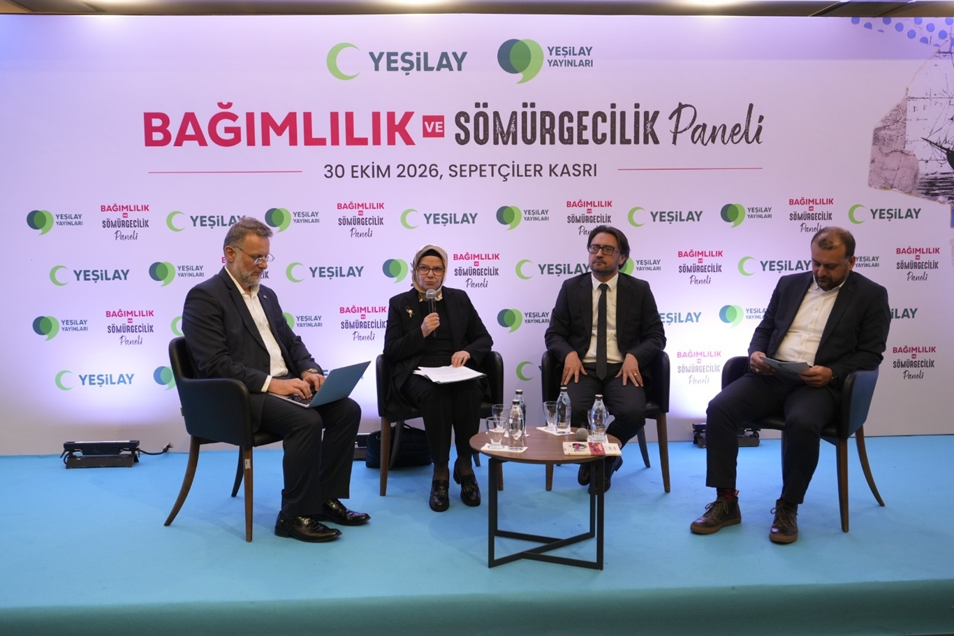"Bağımlılık ve Sömürgecilik Paneli"nde bağımlılıklarla mücadelede önleyici çalışmalar ele alındı