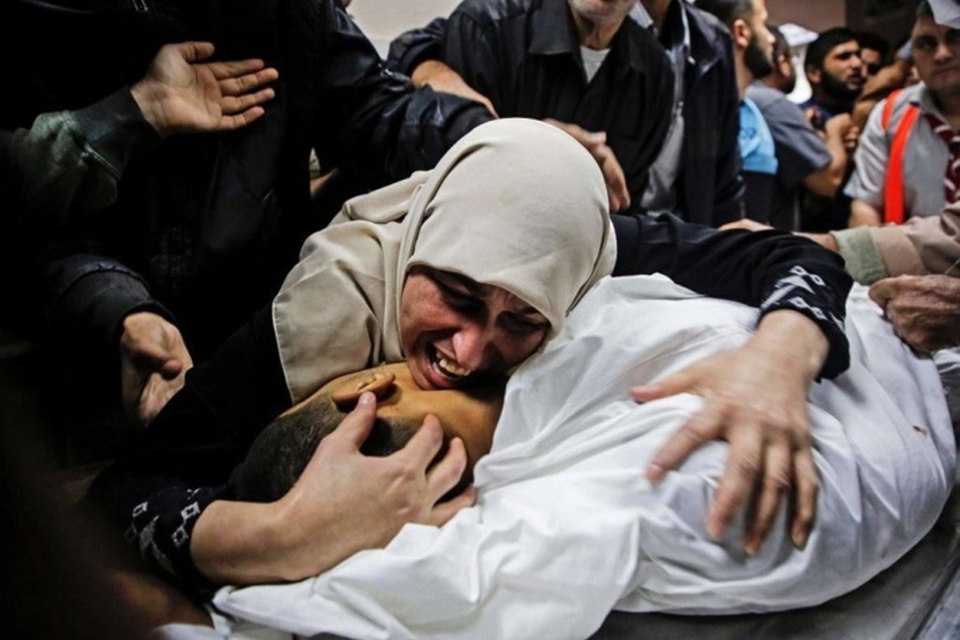 Two Palestinians killed, 10 injured in Israeli attacks across Gaza