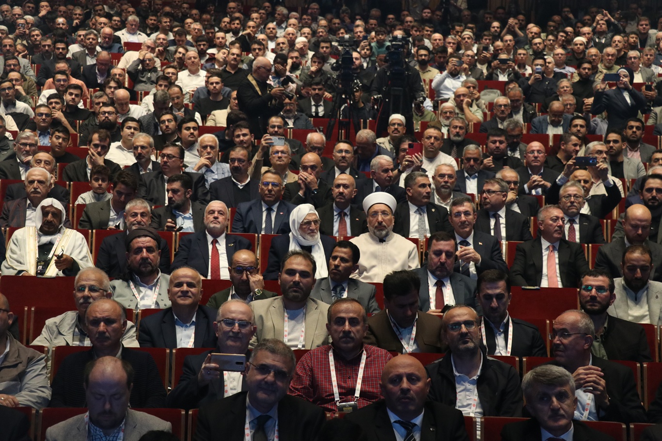 "13. Uluslararası Bediüzzaman Sempozyumu" İstanbul'da başladı