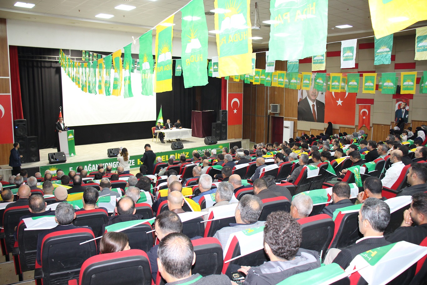 Ramanlı, "Meselelerimizi birbirimizin kanını dökerek değil, ancak birbirimizi ikna ederek çözebiliriz"