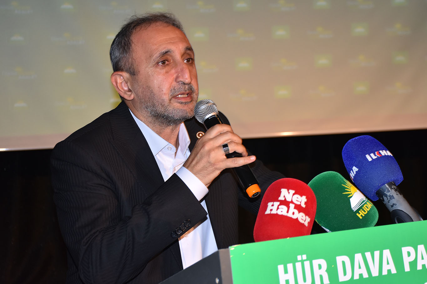 HÜDA PAR Milletvekili Şehzade Demir