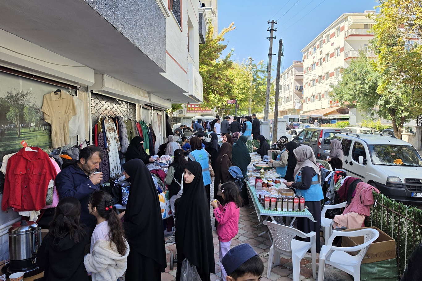 Başkentte ihtiyaç sahipleri için kermes düzenlendi