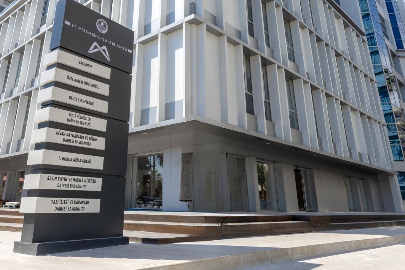 CHP'de yolsuzluk soruşturması: Vahap Seçer tutuklandı