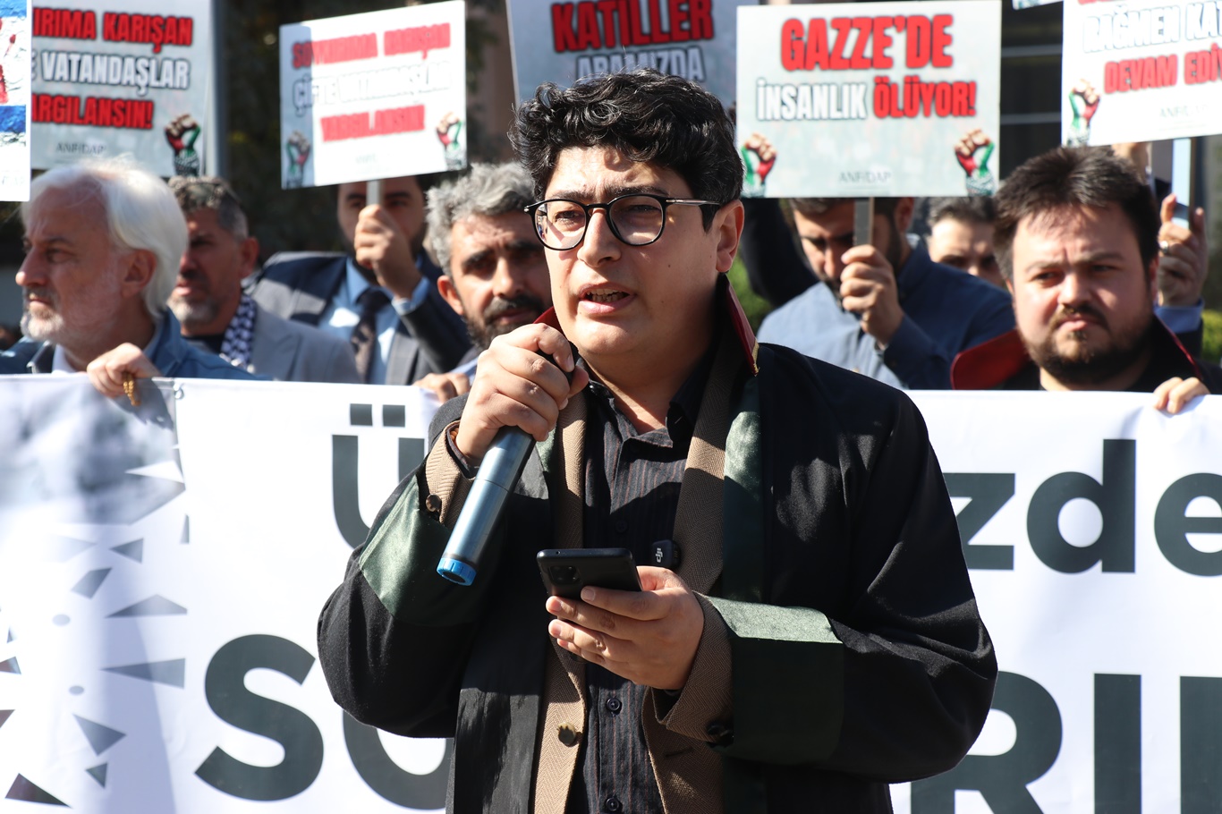 ANFİDAP'tan soykırıma iştirak eden çifte vatandaşların yargılanması çağrısı