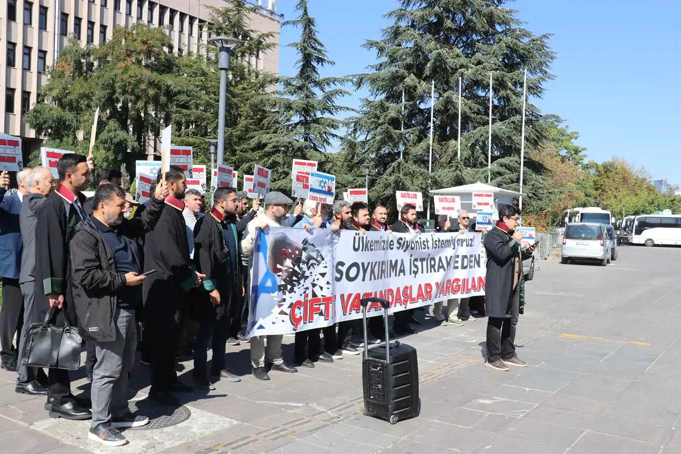 ANFİDAP'tan soykırıma iştirak eden çifte vatandaşların yargılanması çağrısı