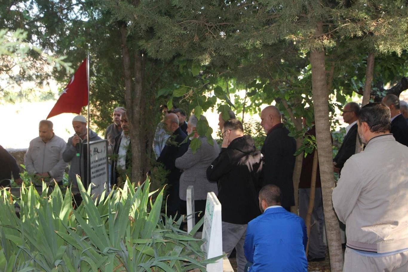 Mamosteyê Dibistana Şehîdan Abdulvahap Yersîz, li ser gora xwe hat bîranîn