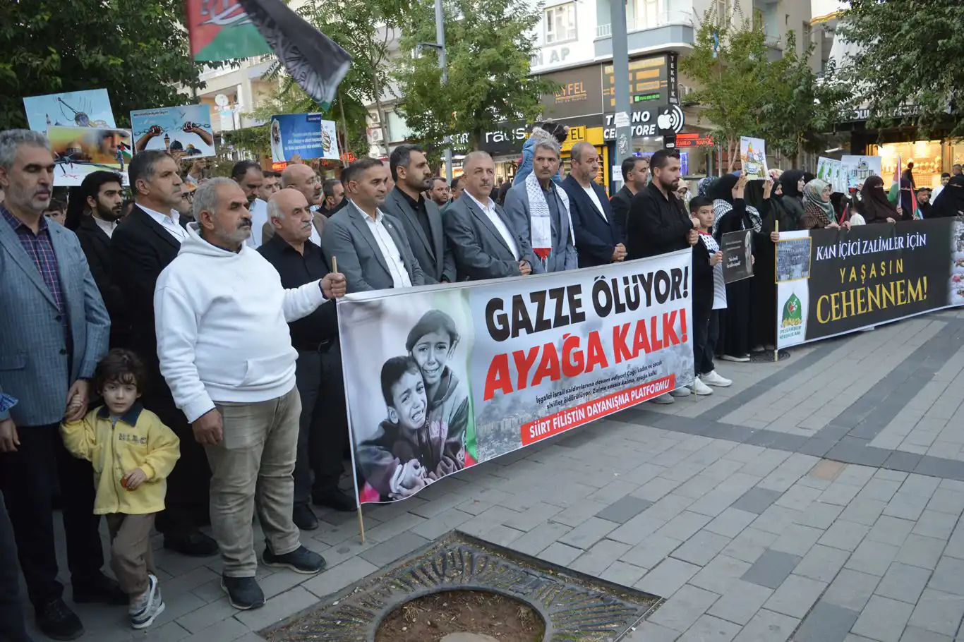Siirt'te Aksa Tufanı yıl dönümünde Filistin için güçlü mesaj