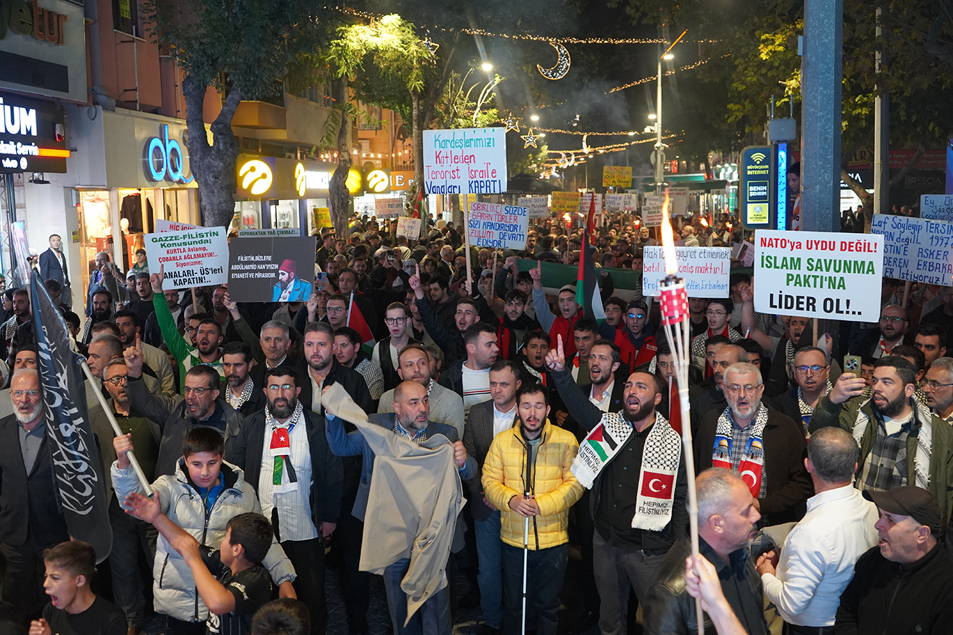 Konya'da Aksa Tufanı'nın yıl dönümünde Gazze'ye destek yürüyüşü