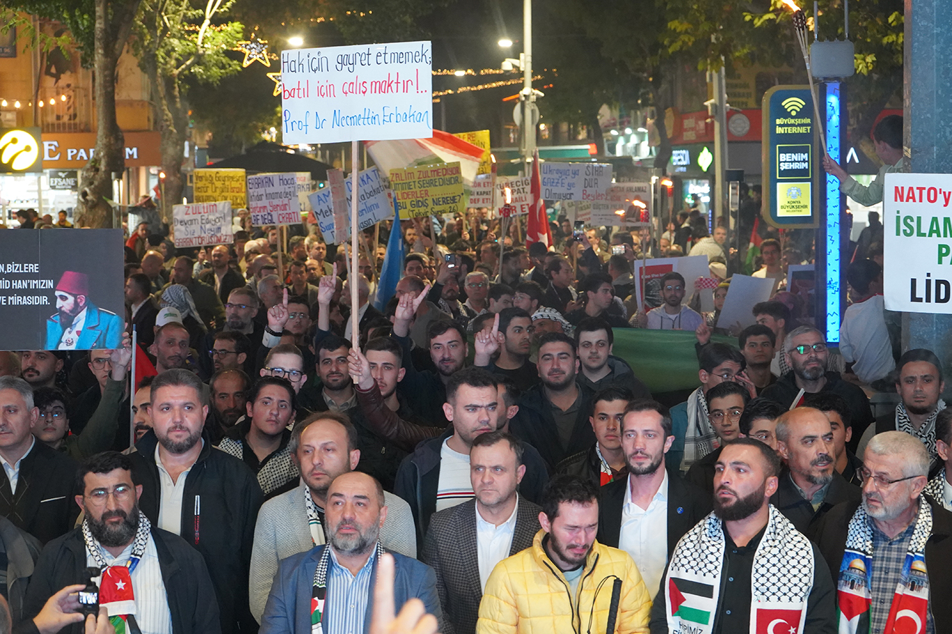 Konya'da Aksa Tufanı'nın yıl dönümünde Gazze'ye destek yürüyüşü