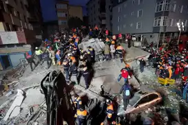 Maltepe'de çöken binada hayatını kaybedenlerin sayısı 5'e yükseldi