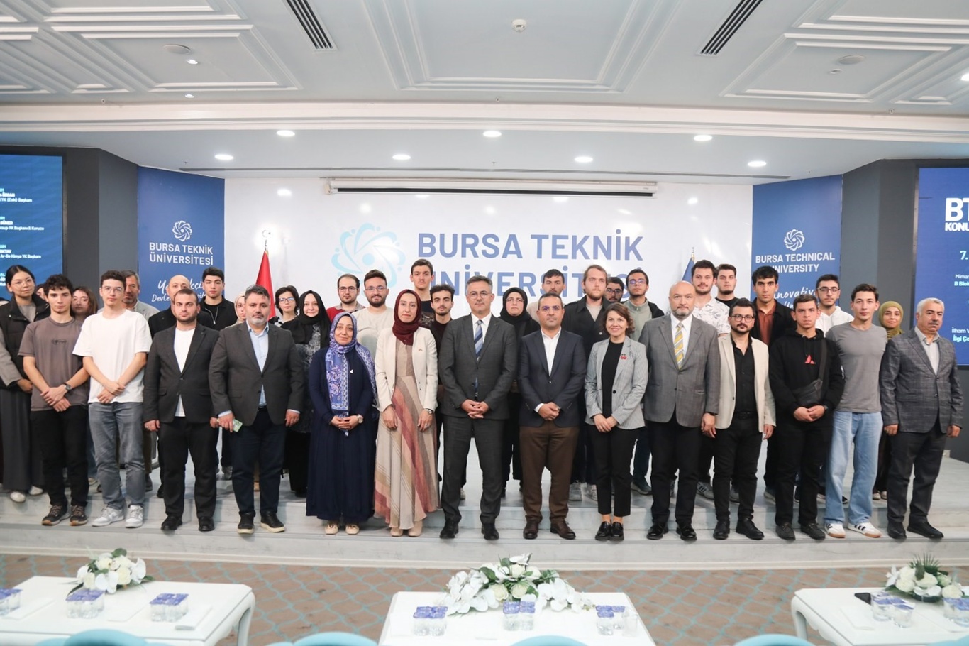 Filistinli sosyolog Menawi: İşgal küçük bir çatışma değil bir soykırımdır