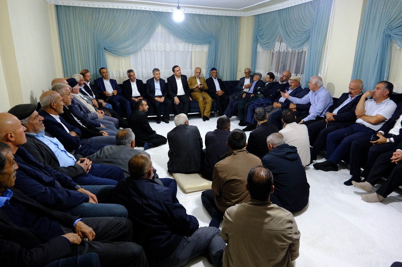 Parlamenterê HUDA PARê Ramanli li Geverê pirsgirêk û daxwazên xelkê gohdar kir