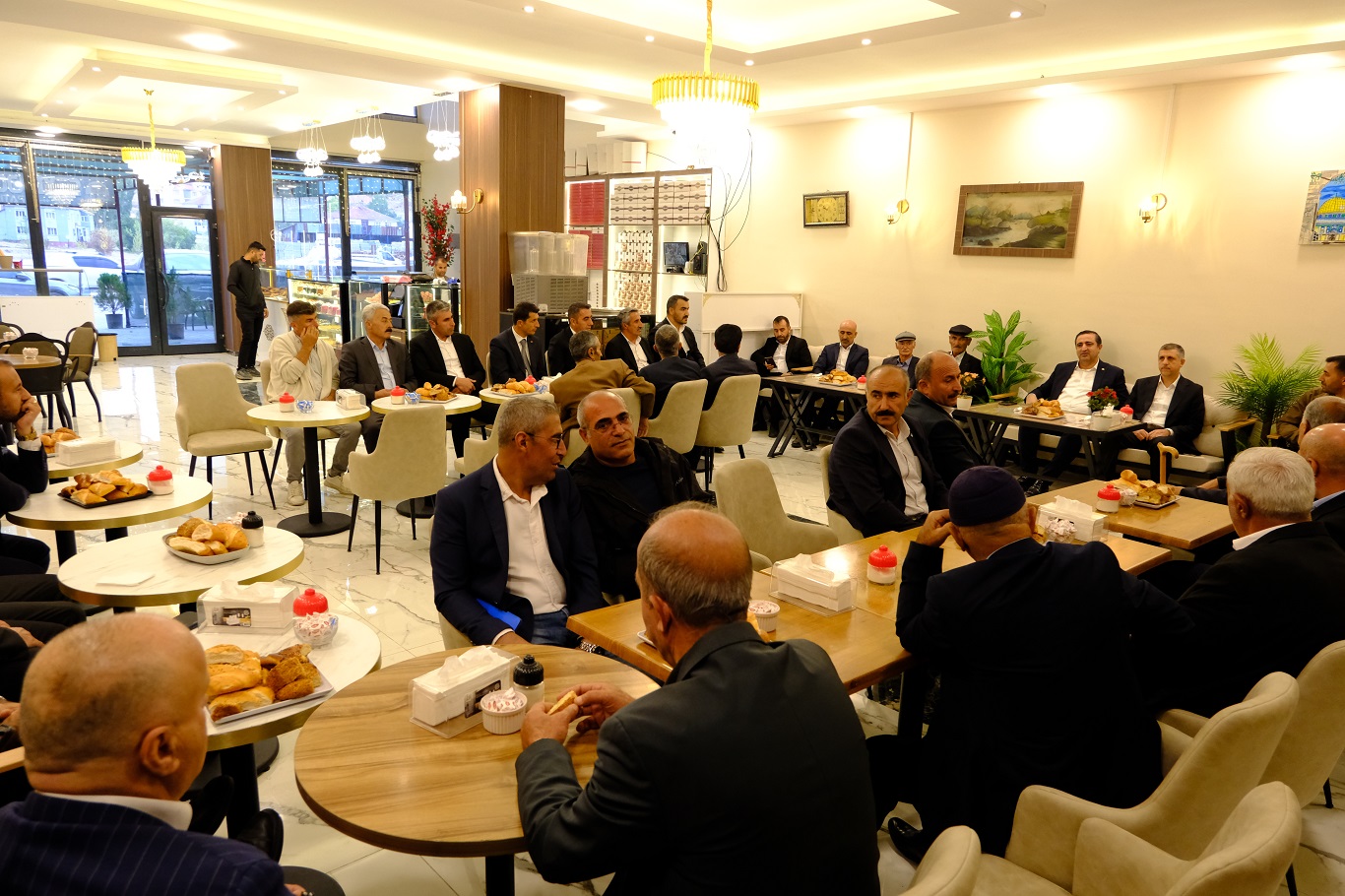 Parlamenterê HUDA PARê Ramanli li Geverê pirsgirêk û daxwazên xelkê gohdar kir