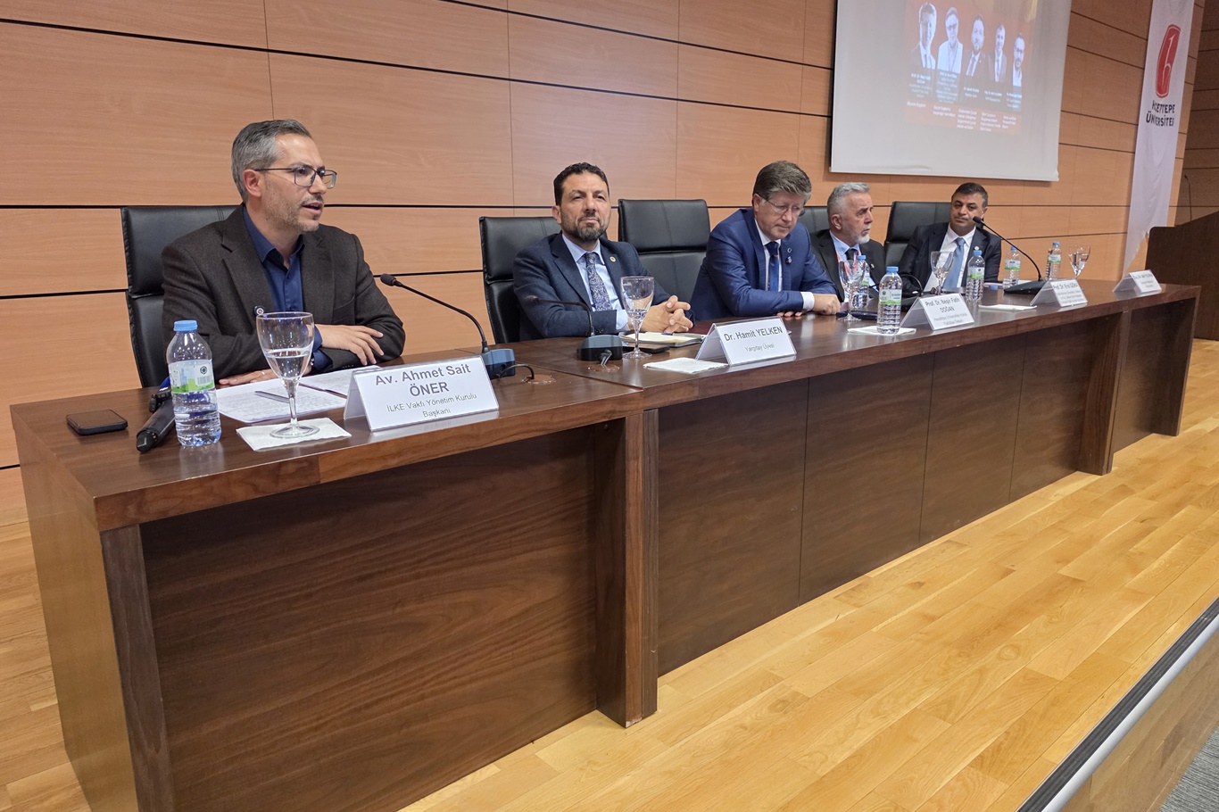 Ankara’da “Dünya Soykırım Tarihi ve Gazze” sergi paneli düzenlendi