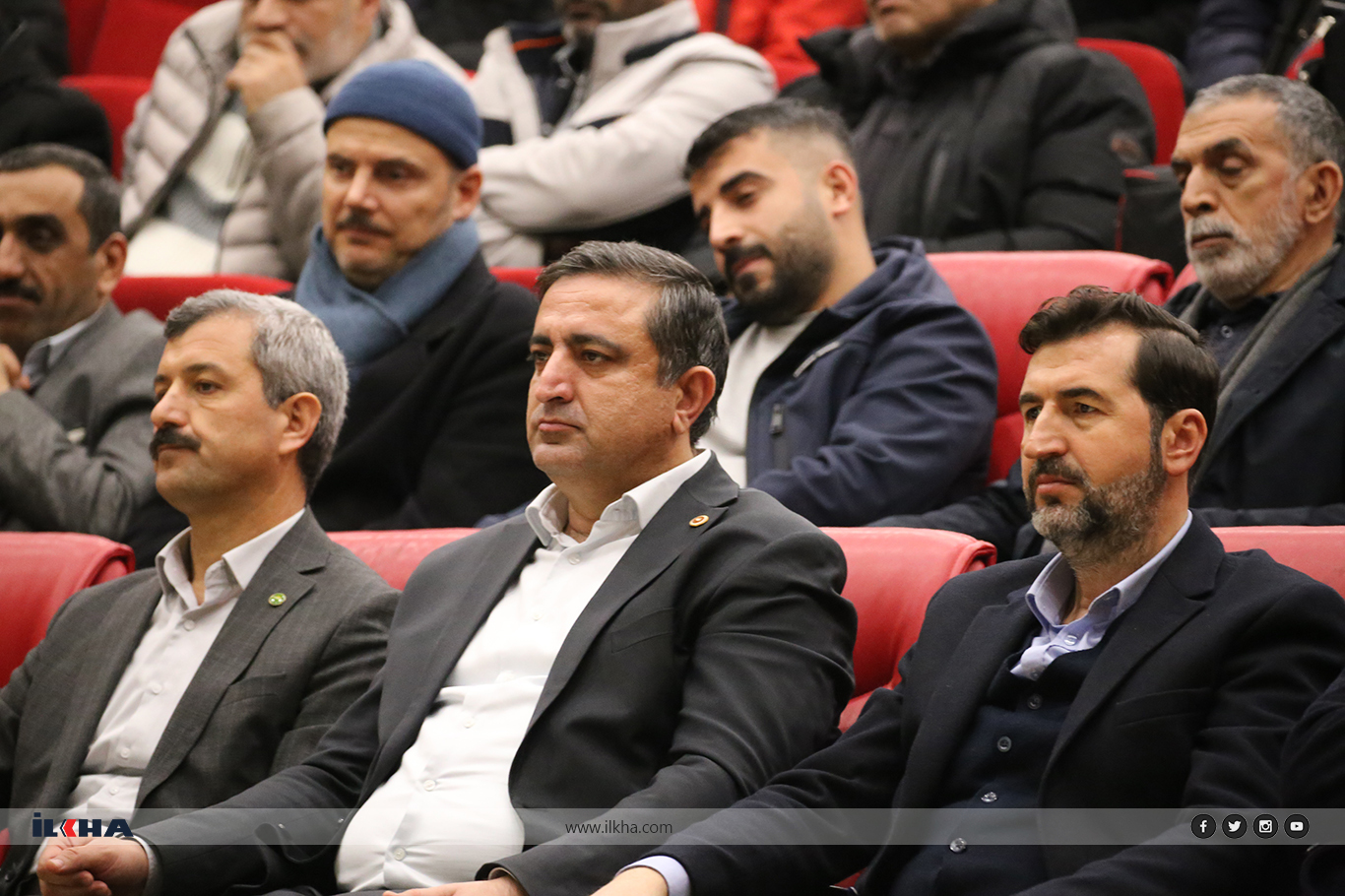 HÜDA PAR holds panel on mother tongue education in Diyarbakır