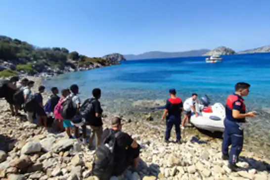 Li peravên Mûxlayê 60 koçberên neqanûnî û qaçaxçiyên koçberan hatin girtin