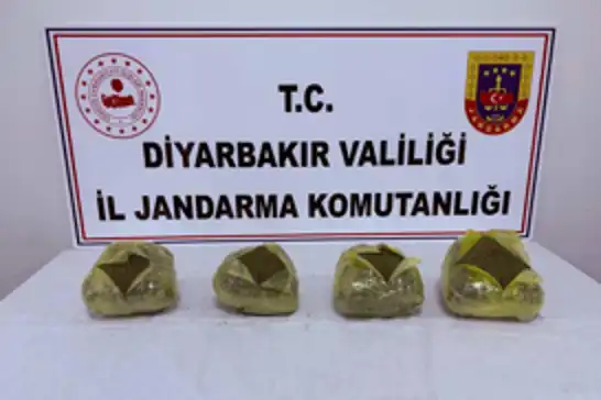 Diyarbakır’da 3 kilogram uyuşturucu madde ele geçirildi