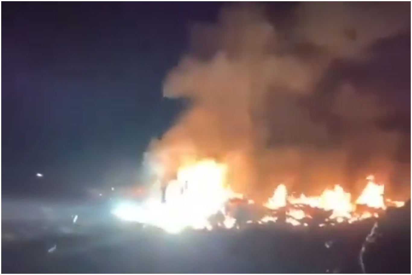 Helîkopterek li Kufra ya Lîbyayê ket xwarê: 3 kes mirin