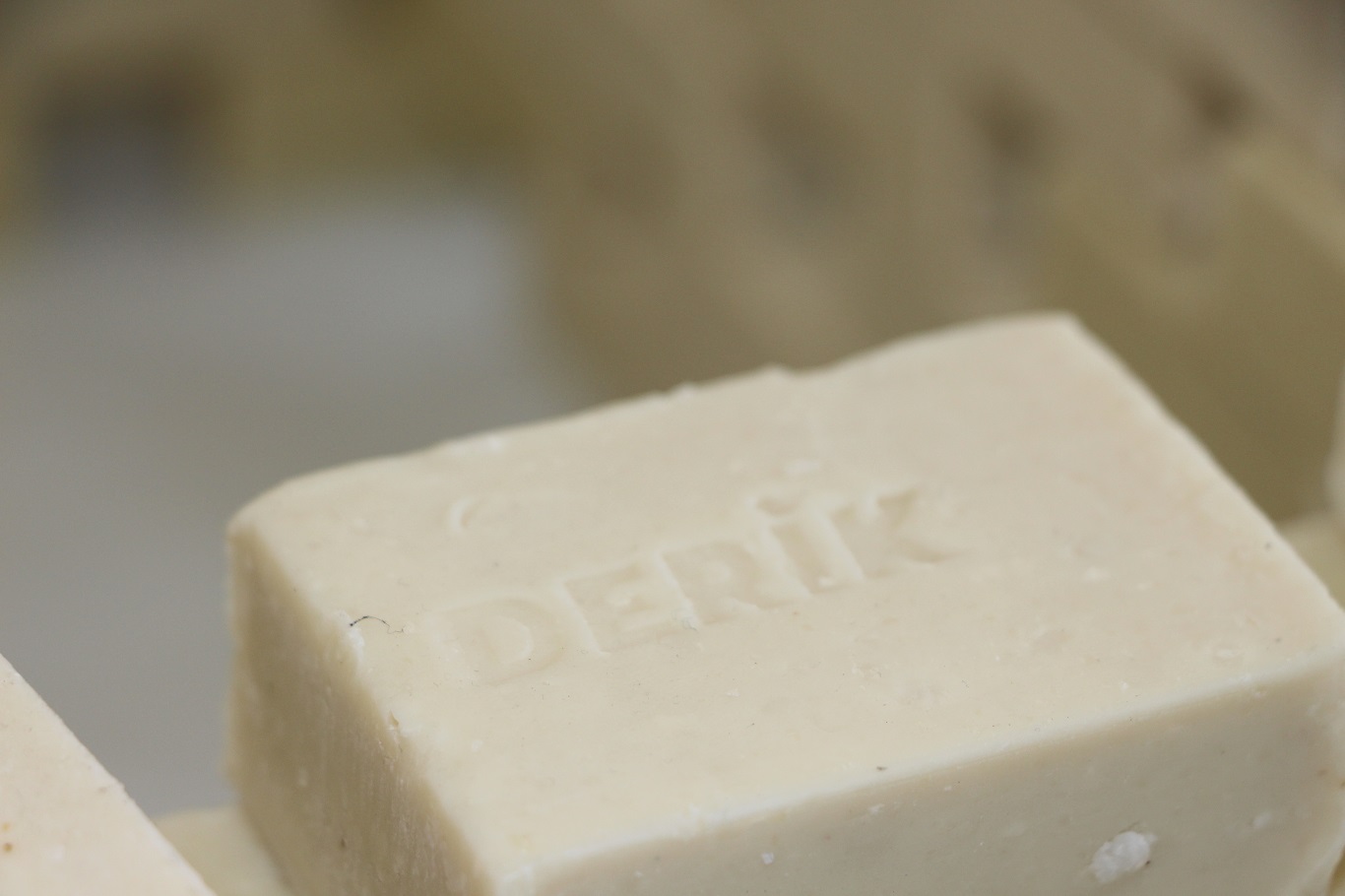 Okuldaki öğrenciler tarafından Derik zeytinyağından üç çeşit sabun üretimi yapılıyor