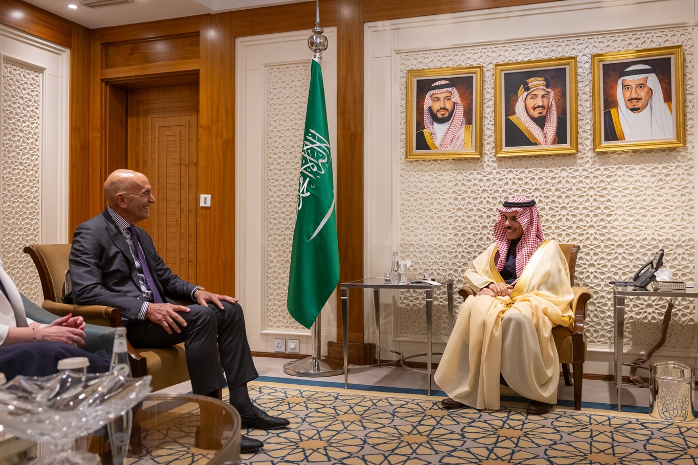 Suudi "DEAŞ, Suriye ve Irak" konularında bir toplantıya ev sahipliği yaptı