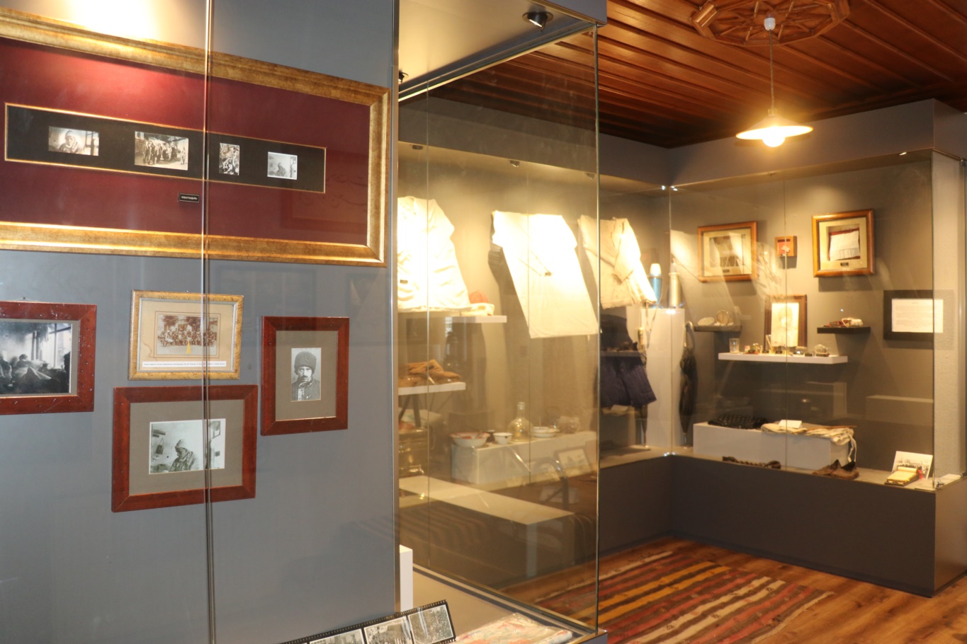 Üstadın temsili eşyaları